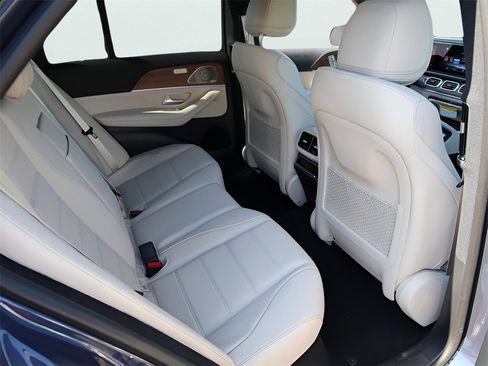 New 2026 Mercedes-Benz GLE 450 4MATIC image 13
