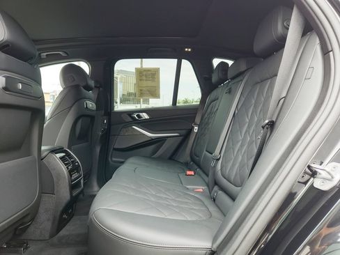 Used 2026 BMW X5 sDrive40i w/ Premium Package RWD image 9