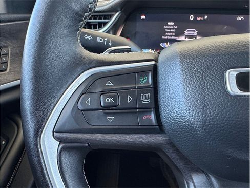 Used 2022 Jeep Grand Cherokee L Limited AWD/4WD image 14