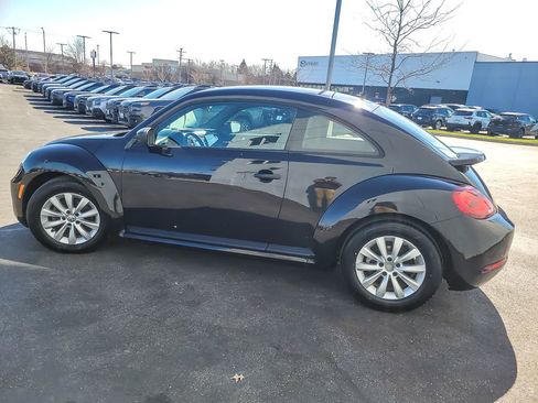 Used 2018 Volkswagen Beetle 2.0T S image 6