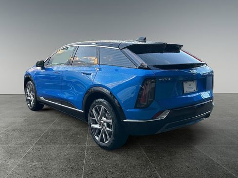 New 2026 Cadillac Optiq Luxury 1 image 5