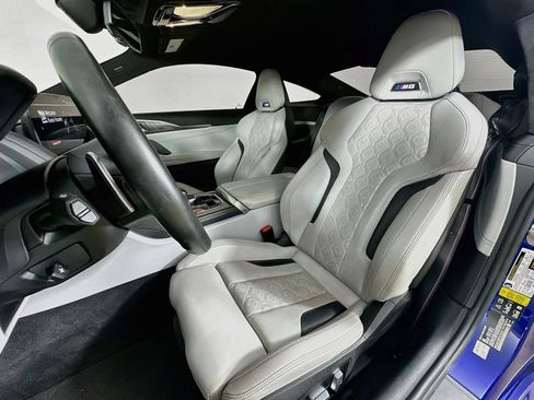 Used 2023 BMW M8 Competition w/ M Carbon Exterior Package AWD/4WD image 20