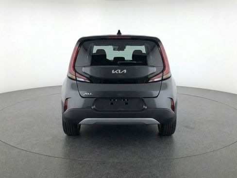 Used 2025 Kia Soul LX w/ LX Technology Package image 7