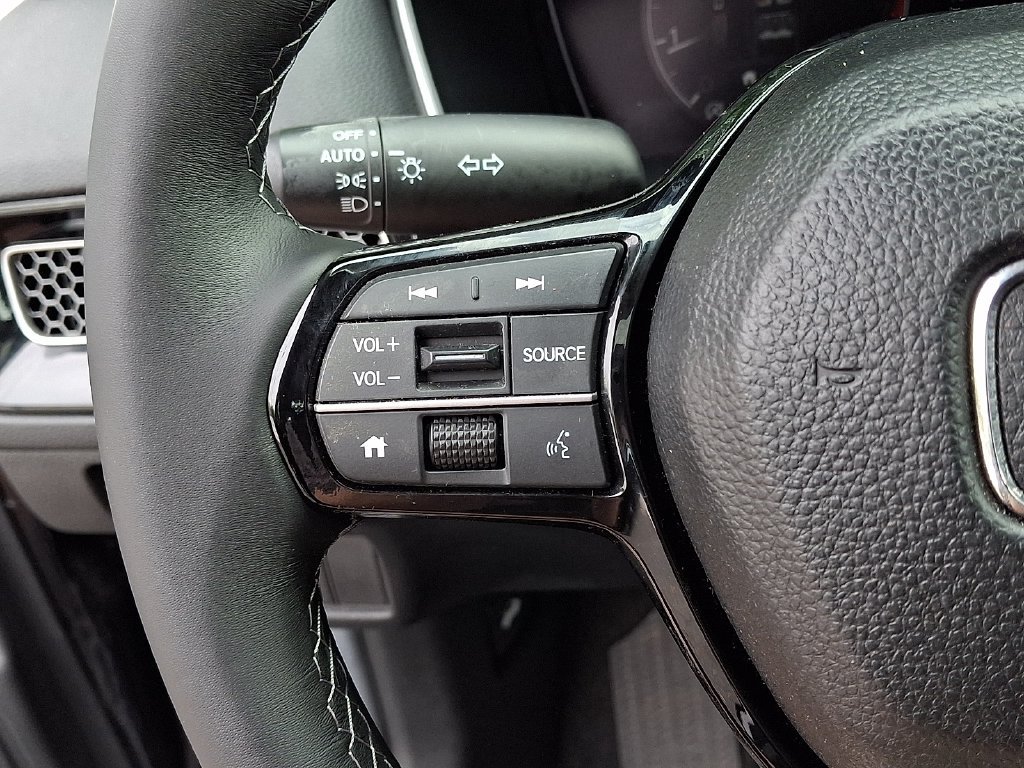 Used 2024 Honda Civic EX-L image 23