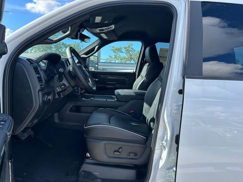 New 2025 RAM 3500 Limited image 9