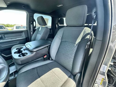 New 2026 RAM 2500 Tradesman AWD/4WD image 17