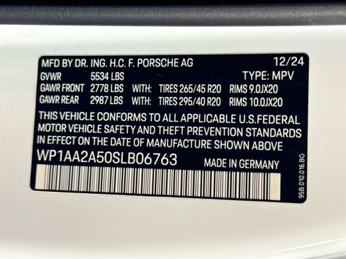 Used 2025 Porsche Macan Turbo image 27