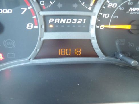 Used 2005 Chevrolet Colorado LS w/ Power Convenience Package AWD/4WD image 14