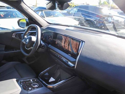 Used 2025 BMW X3 xDrive30i w/ Convenience Package image 15