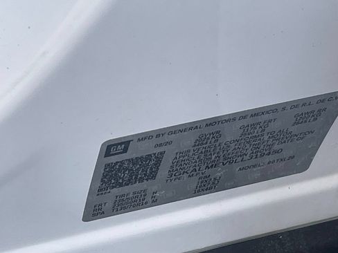 Used 2020 GMC Terrain SLE w/ Elevation Edition FWD image 32