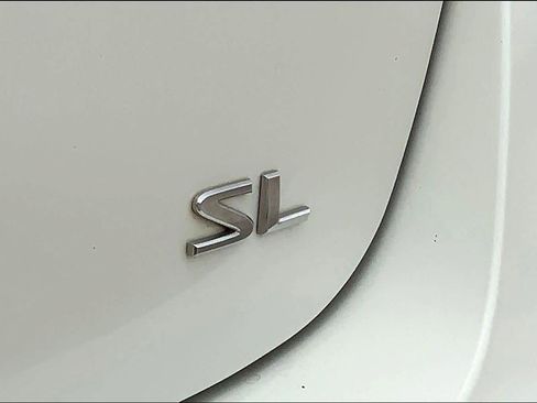 Used 2009 Nissan Rogue SL w/ Leather Pkg image 9