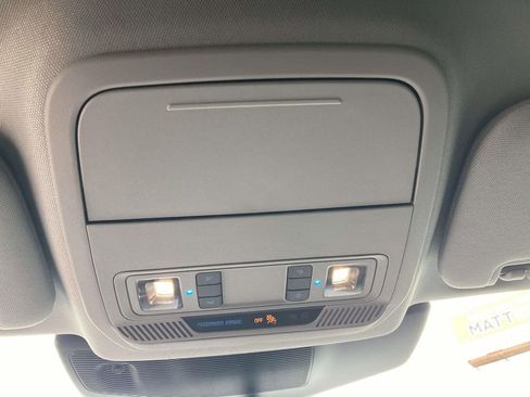 Used 2022 Ford Explorer XLT RWD image 27