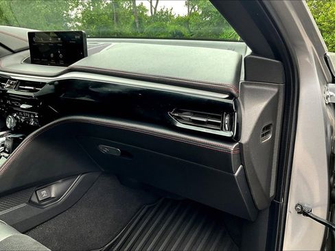 Used 2022 Acura MDX A-Spec image 22