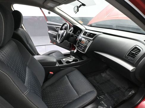 Used 2016 Nissan Altima 2.5 SV image 45