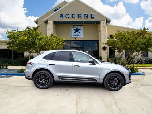Used 2023 Porsche Macan Turbo image 6