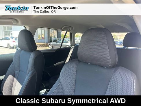 Used 2024 Subaru Outback Premium AWD/4WD image 17