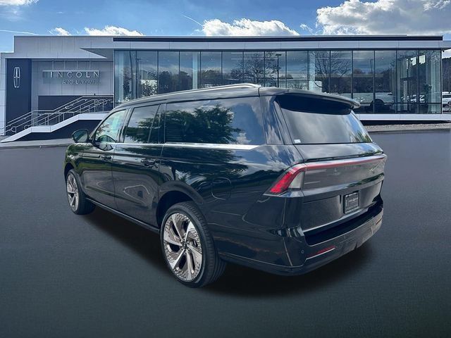New 2027 Lincoln Navigator L Black Label AWD/4WD image 5
