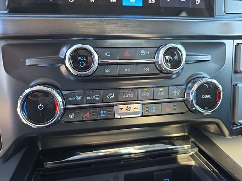 New 2026 Ford F350 Lariat image 21