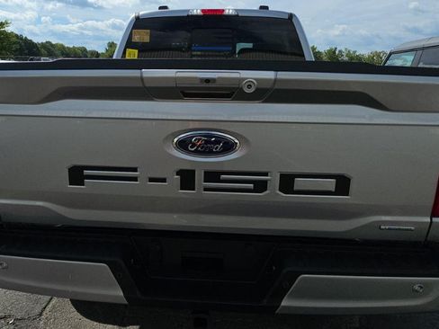 Used 2022 Ford F150 Lariat w/ Equipment Group 502A High AWD/4WD image 5
