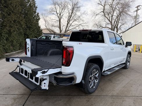 New 2026 GMC Sierra 1500 SLT w/ SLT Premium Plus Package AWD/4WD image 33