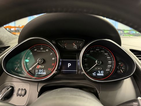 Used 2014 Audi R8 V10 plus image 14