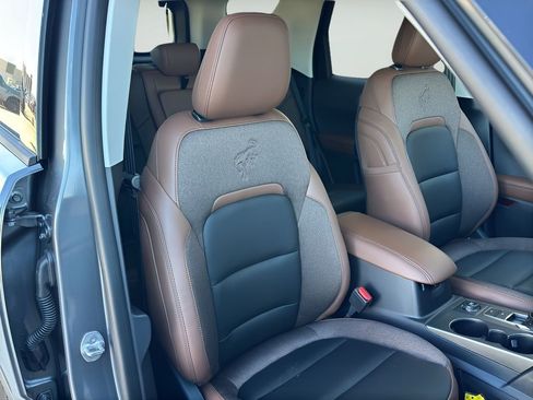 New 2025 Ford Bronco Sport Outer Banks w/ Outer Banks Tech Package+ AWD/4WD image 31