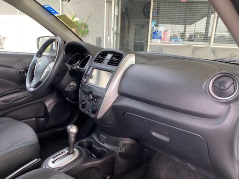 Used 2019 Nissan Versa SV FWD image 32