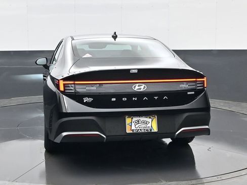 New 2026 Hyundai Sonata Blue FWD image 32
