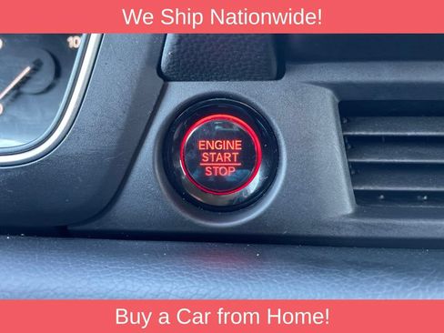 Used 2025 Honda Pilot Touring image 25