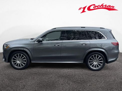 Used 2025 Mercedes-Benz GLS 450 4MATIC image 10