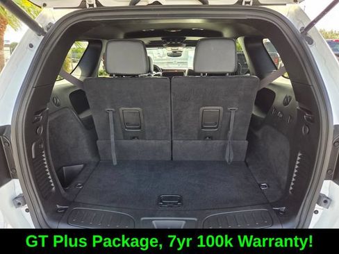 Used 2024 Dodge Durango GT RWD image 16