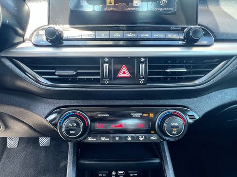 Used 2019 Kia Forte Sedan FWD image 21
