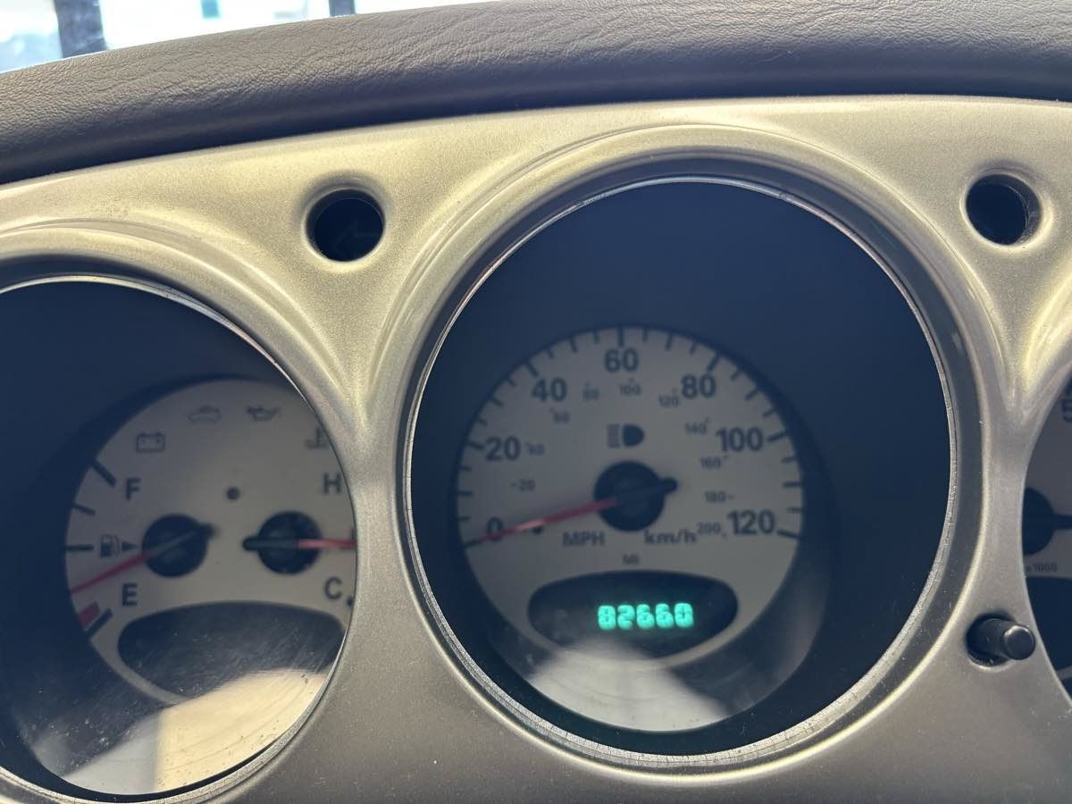 Used 2002 Chrysler PT Cruiser Touring FWD image 16
