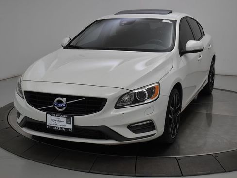 Used 2017 Volvo S60 T5 Dynamic w/ Vision Package AWD/4WD image 15