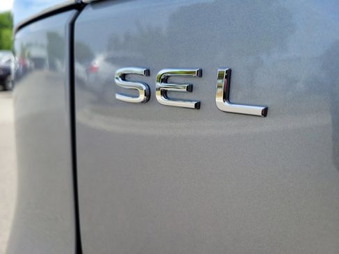 New 2026 Volkswagen Atlas SEL Premium R-Line AWD/4WD image 14