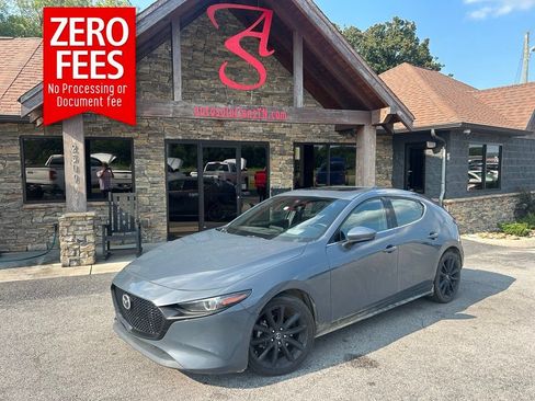 Used 2019 MAZDA MAZDA3 AWD Hatchback w/ Premium Pkg image 1