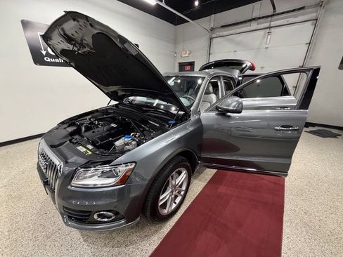 Used 2015 Audi Q5 2.0T Premium Plus w/ Technology Package AWD/4WD image 46