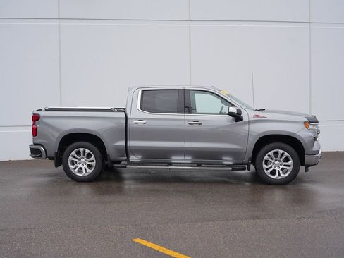Used 2023 Chevrolet Silverado 1500 LTZ w/ LTZ Premium Package image 2