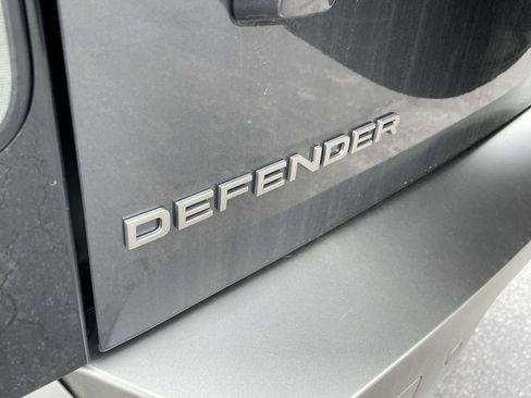New 2026 Land Rover Defender 110 S AWD/4WD image 8