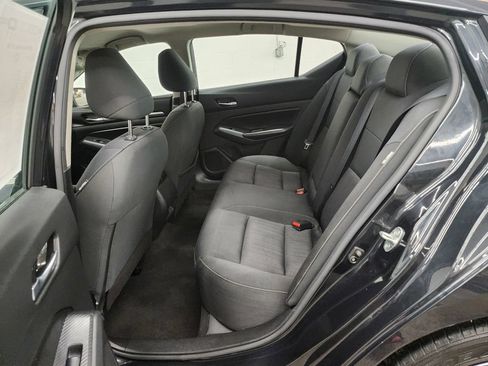 Used 2022 Nissan Altima 2.5 SV FWD image 22