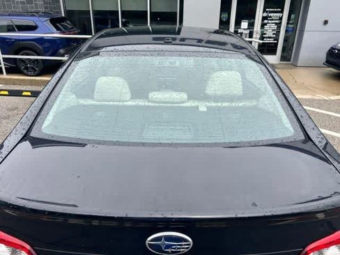 Used 2015 Subaru Legacy 2.5i Premium w/ Moonroof Package AWD/4WD image 12