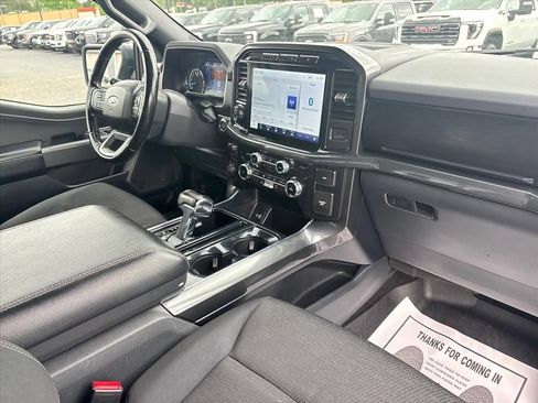 Used 2022 Ford F150 XLT w/ Equipment Group 302A High AWD/4WD image 13