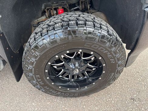 Used 2019 GMC Sierra 2500 Denali w/ Duramax Plus Package AWD/4WD image 20