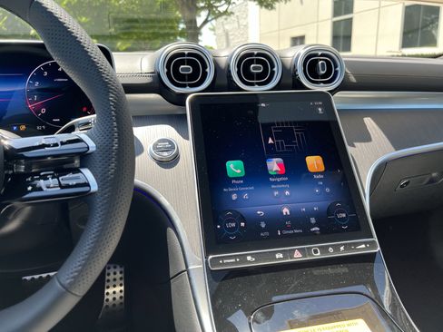 New 2025 Mercedes-Benz C 300 4MATIC Sedan image 25