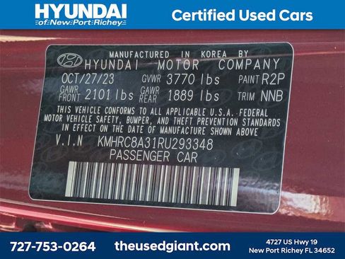 Certified 2024 Hyundai Venue Limited image 33