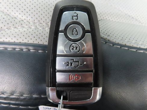 Used 2024 Ford F350 Limited w/ FX4 Off-Road Package image 81