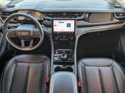 Used 2023 Jeep Grand Cherokee 4WD 4xe image 19