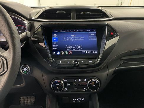 Used 2023 Chevrolet TrailBlazer RS w/ Sun and Liftgate Package AWD/4WD image 34