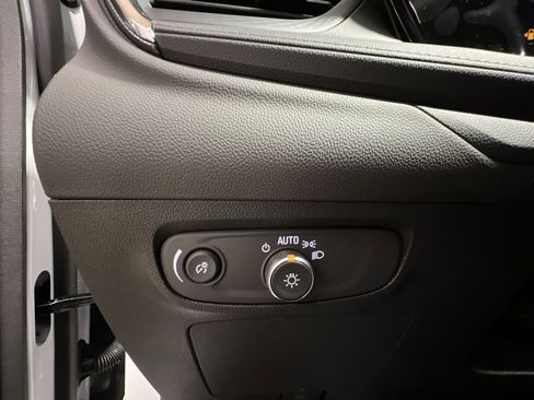 New 2025 Buick Encore GX Preferred w/ Advanced Technology Package image 17