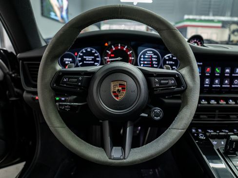 Used 2024 Porsche 911 Carrera T RWD image 14